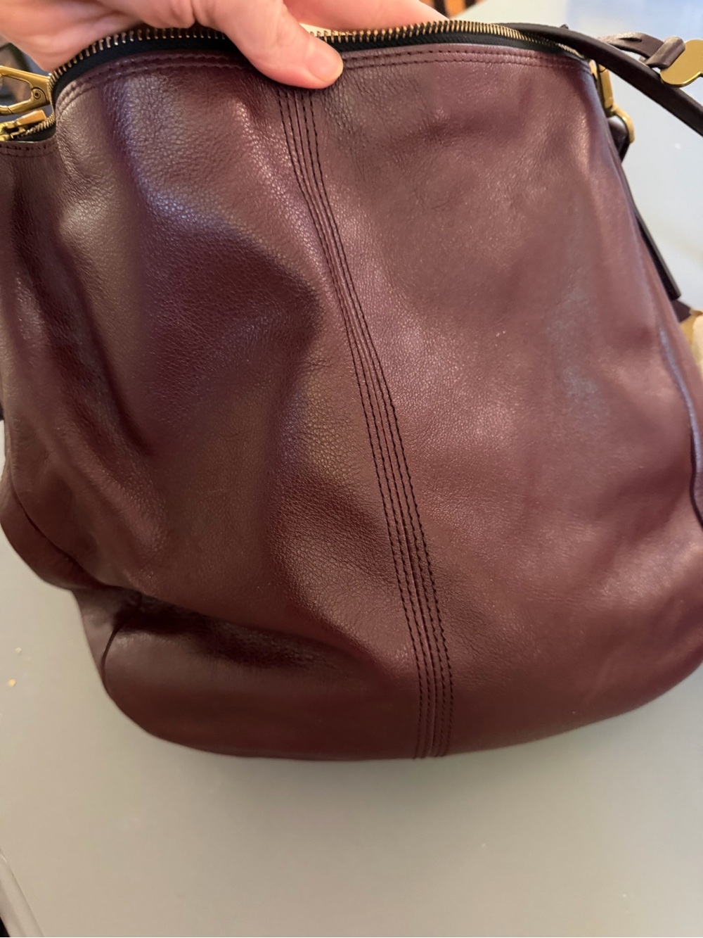 Fossil Leather Hobo Shoulder Bag - Burgundy with Gold Studs - Picture 5 of 10